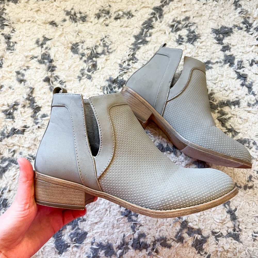 grey dot ankle booties with side slits/cutouts